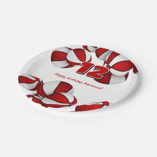 Rode witte basketballen Jonge atleet Verjaardag Papieren Bordje (Gekanteld)