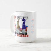 Rode, witte en gezegende kabouters koffiemok (Voorkant links)