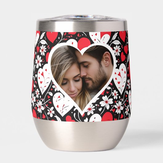 Rode, zwarte en witte harten en bloemen foto (Voorkant)