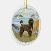 Roeiboot - Portugese Waterhond (bruin) Keramisch Ornament (Rechts)