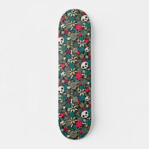 Rol in bloemen skateboard