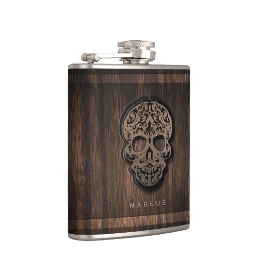 Rol van de schedel op Faux Wood Getextureerde Acht Heupfles (Rechts)