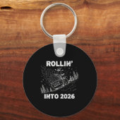 Rollin’ Into 2026 Dumpster Fire New Year Party Fun Sleutelhanger (Voorkant)