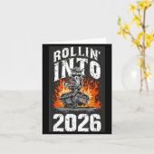 Rollin Into 2026 Raccoon Funny Dumpster Fire 2025  Kaart (Gele Bloem)