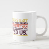 Romains 8:37 Jumbo Mug (Droite)