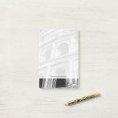Roman Colosseum met Architectural Drawings Post-it® Notes (Op bureau)