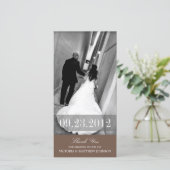 ROMANCE EN BROWN | CARTE DE REMERCIEMENTS mariage (Debout devant)