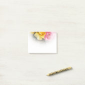 Romance rose jaune rose Post-it Notes (Sur un bureau)