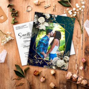 Romantic Floral Gold Wreatfoto Save the Date Aankondigingskaart