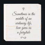 Romantic Love Calligraphie Fairy conte Mariage<br><div class="desc">C'est un message romantique de conte de fées spécial pour votre cérémonie de mariage de livre de contes ou réception pour faire sentir l'amour à vos invités. Fait dans une police classe, il s'agit d'un style de calligraphie sophistiqué avec un florissant et des embellissements coeur en noir et blanc simple...</div>
