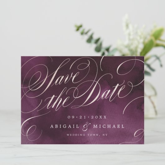 Romantic Moody plum kalligrafie bespaart de datum Save The Date (Staand voorkant)