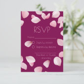 Romantic Pink Petals Wedding RSVP Card (Staand voorkant)