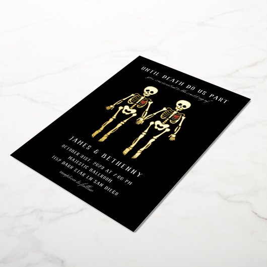 Romantique Skeletons Femme Foil Invitation (Rotation)