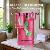 Romantisch modern Schattige Eenhoorn monogram Bad Handdoek