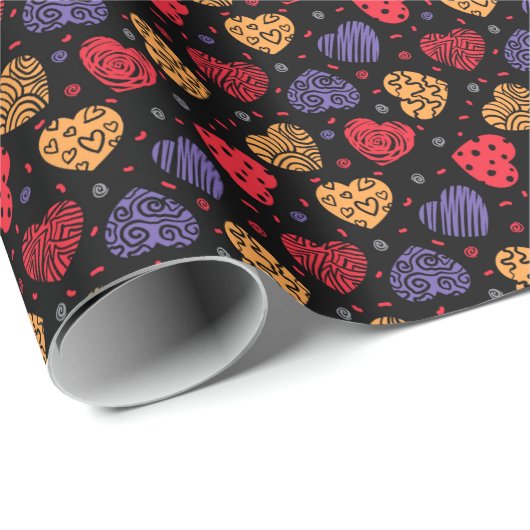 Romantisch patroon van kleurrijke harten op donker cadeaupapier (Rol Hoek)