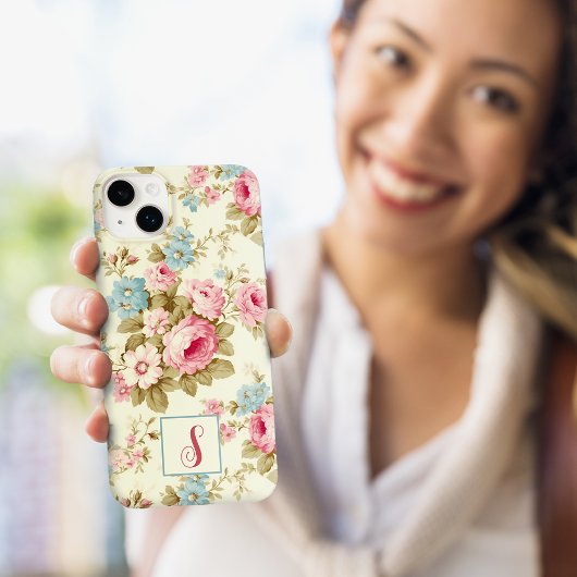 Romantisch Roze Engels Rozen op geel w / Monogram Case-Mate iPhone Case