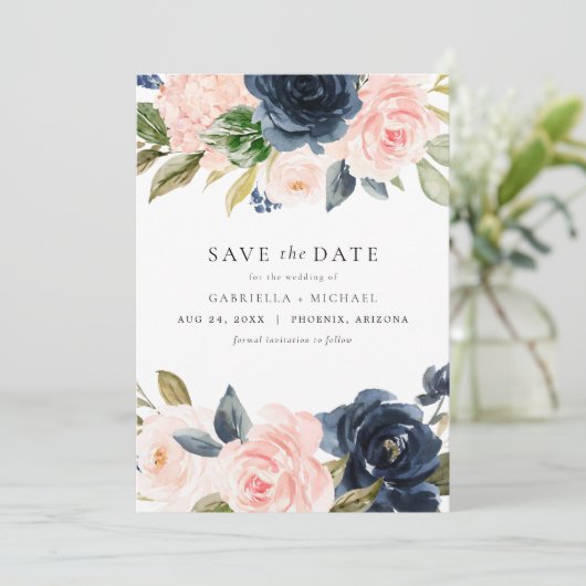 Romantisch & Zoet Navy Blush Bloemen Save the Date Kaart (Staand voorkant)