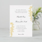 Romantische Bloemenschets Lily Valley Formele brui Folie Uitnodiging (Staand Voorkant)