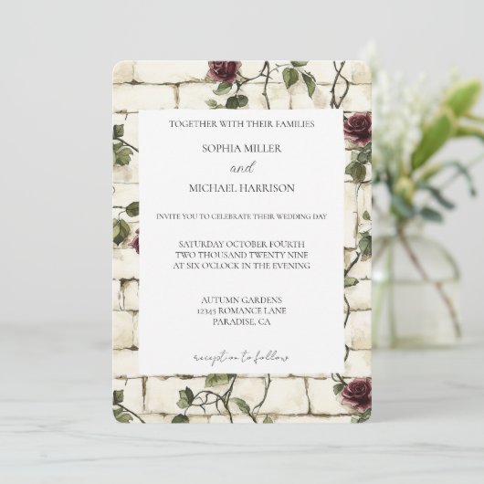Romantische Cream Bricks Rode Rozen Bloemen Huweli Kaart (Staand voorkant)