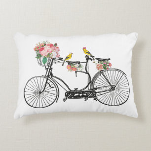 Romantische  fietsbloemen en -vogels accent kussen