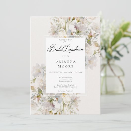 Romantische gedempte witte & roze bloemenbruids lu kaart (Staand voorkant)