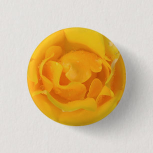 Romantische gele rozenwaterdruppels ronde button 3,2 cm