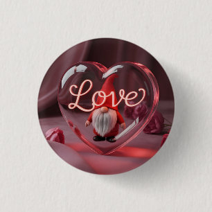 Romantische kabouter in hartvormige display met ne ronde button 3,2 cm