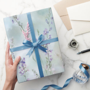 Romantische mooie paarse bloemige trouwdag cadeaupapier
