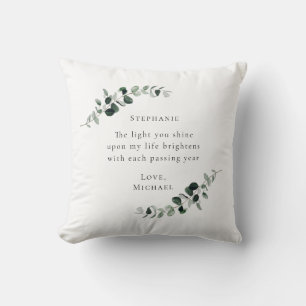 Romantische quote gepersonaliseerde eucalyptus kussen