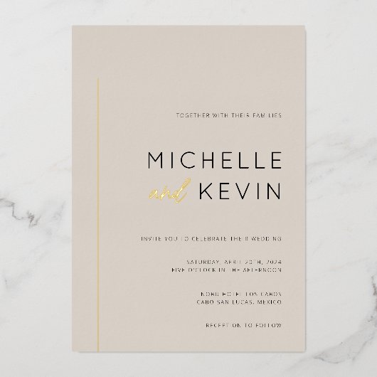 Romige Neutrals Goud Detail Bruiloft Folie Uitnodiging (Voorkant)