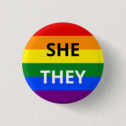 Rond 2,50 Cm She/They Pronoun Rainbow Badge (Devant)