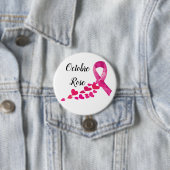 Rond 7,6 Cm Badge - Octobre Rose (En situation)