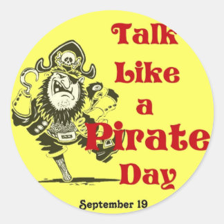Rond Parlez comme un Sticker de jour pirate