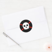 Rond Sticker à crâne X blanc et rouge (Enveloppe)