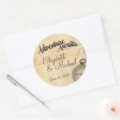 Rond Sticker Adventure Await (Enveloppe)