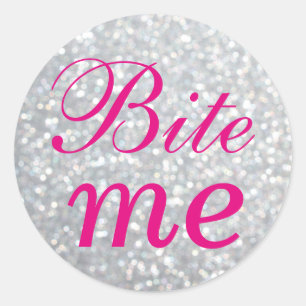 Rond Sticker Fuchsia et Silver Bite Me