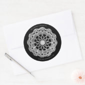 Rond Sticker Mandala Rose - Argent et Noir (Enveloppe)