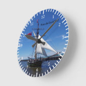 Ronde Amis Good Will horloge (Angle)