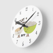 Ronde Biscuit & Gravy BFF Drôle Horloge (Angle)