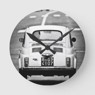 Ronde Fiat 500, Cinquecento, à Rome, horloge