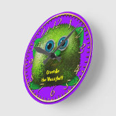 Ronde Greendle the Wuzzybutt - Horloge amusante pour enf (Angle)