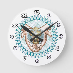Ronde Horloge chrétienne aux mains du Saint-Esprit