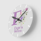Ronde Horloge de chambre d'enfants avec nom et initiale (Angle)