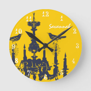 Ronde Horloge d'oiseau jaune moutarde personnalisée