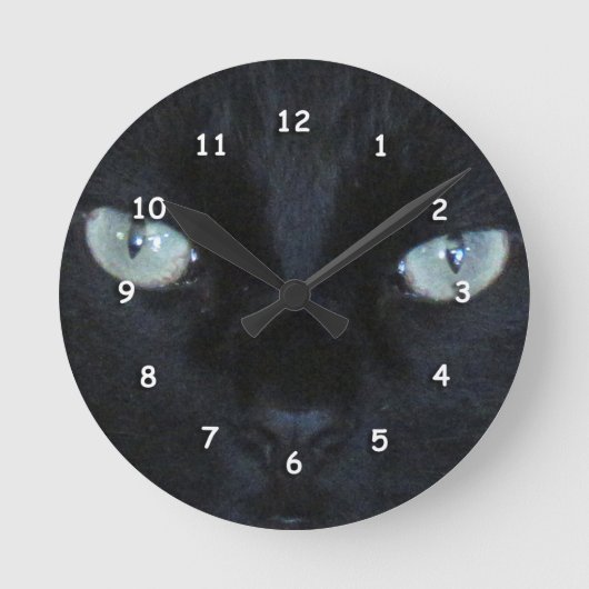 Ronde Horloge - Oeil de chat vert (Recto)