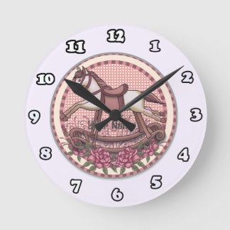 Ronde Horloge rose Rocking Horse