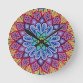 Ronde Magnifique horloge psychédélique Mandala par Soozi