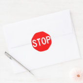 Ronde sticker met stopteken. (Envelop)