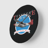 Ronde Tuskegee Airman P-51D Horloge de la queue rouge (Angle)