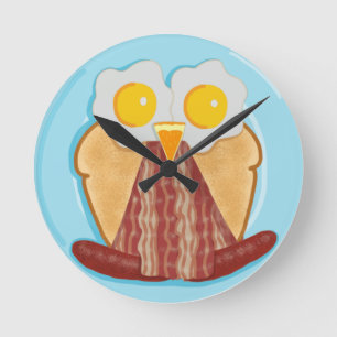 Ronde Whoo veut le petit déjeuner ? Horloge de hibou